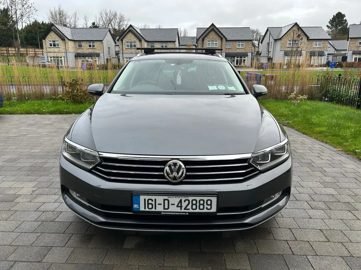 2016 VW Passat Estate 2.0 TDI Highline DSG - Image 2
