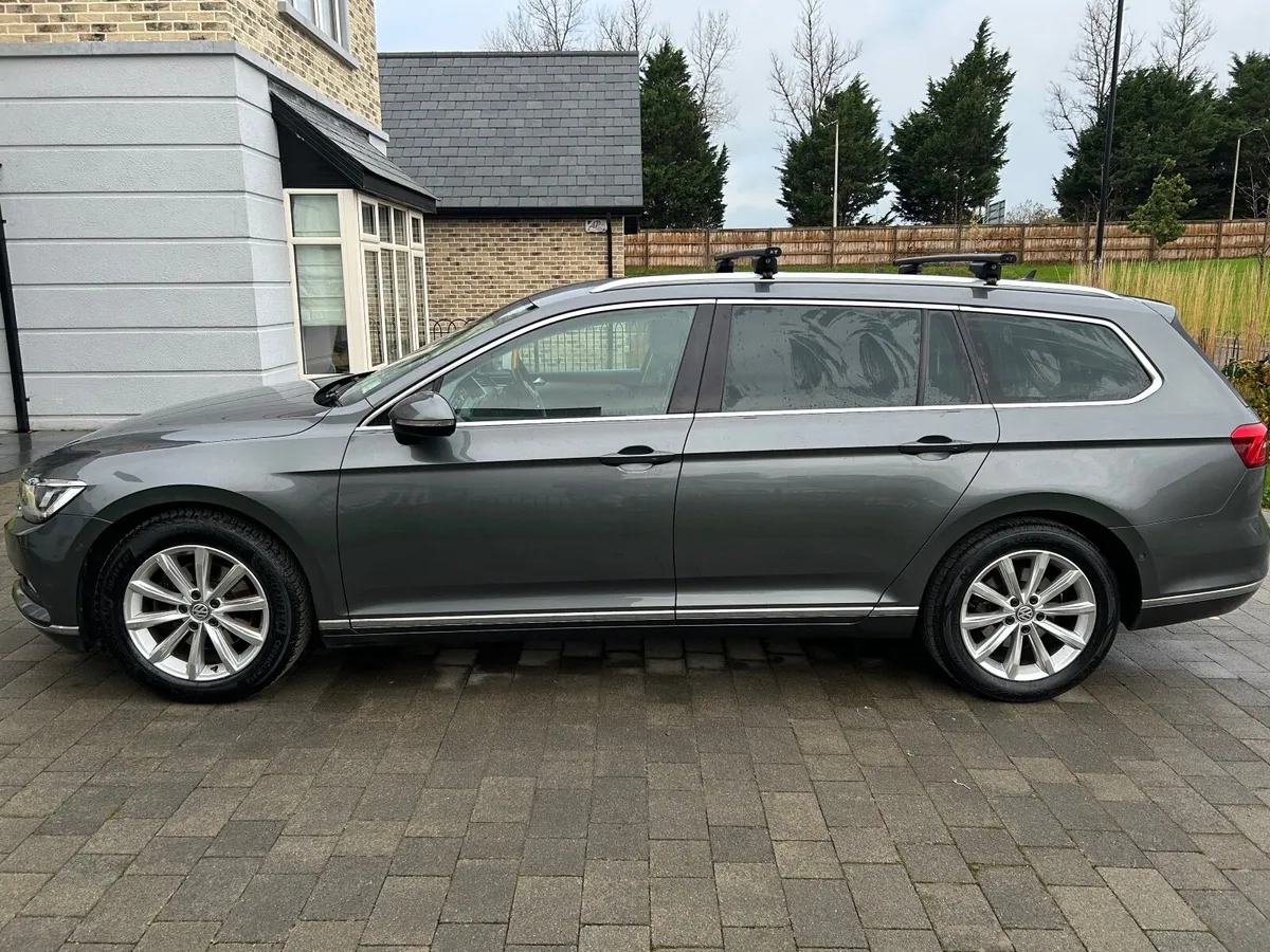 2016 VW Passat Estate 2.0 TDI Highline DSG - Image 4