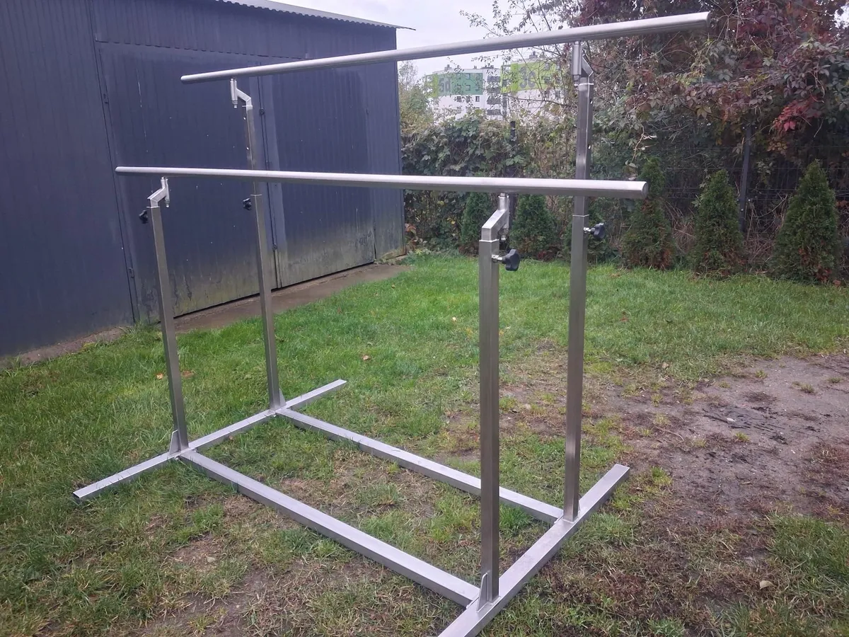 Gymnastics bars - Image 1