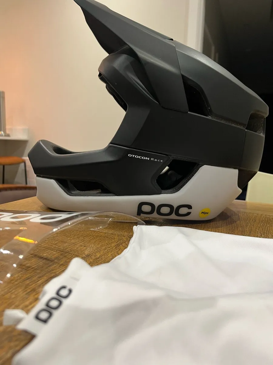 POC Octocon mips MTB helmet - Image 3