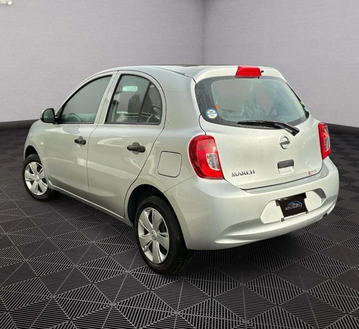 Nissan March / Micra only 6500KM ! - Image 4