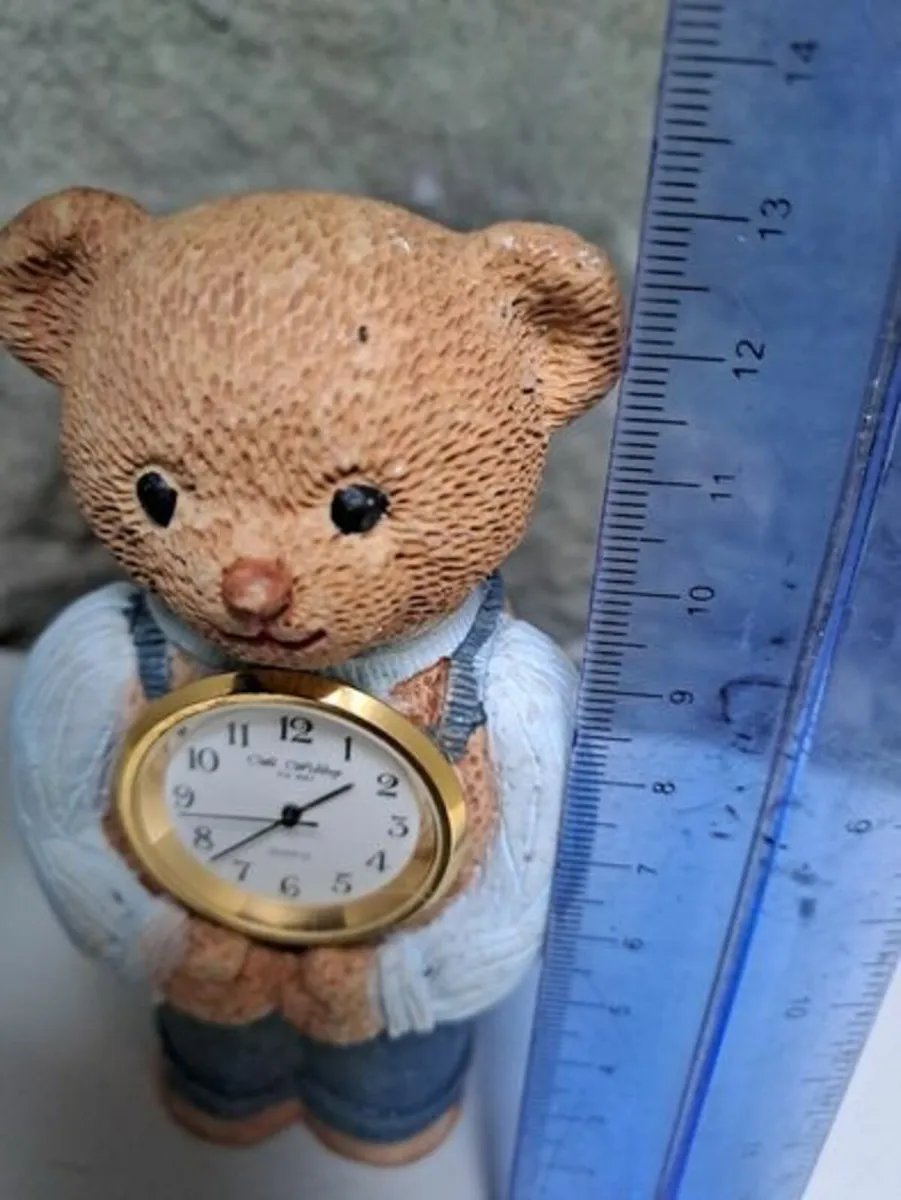 W Widdop Clock Teddy bear - Image 4