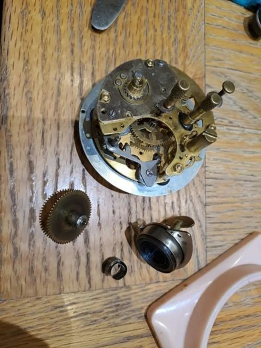 70s Westclox clock - Image 4