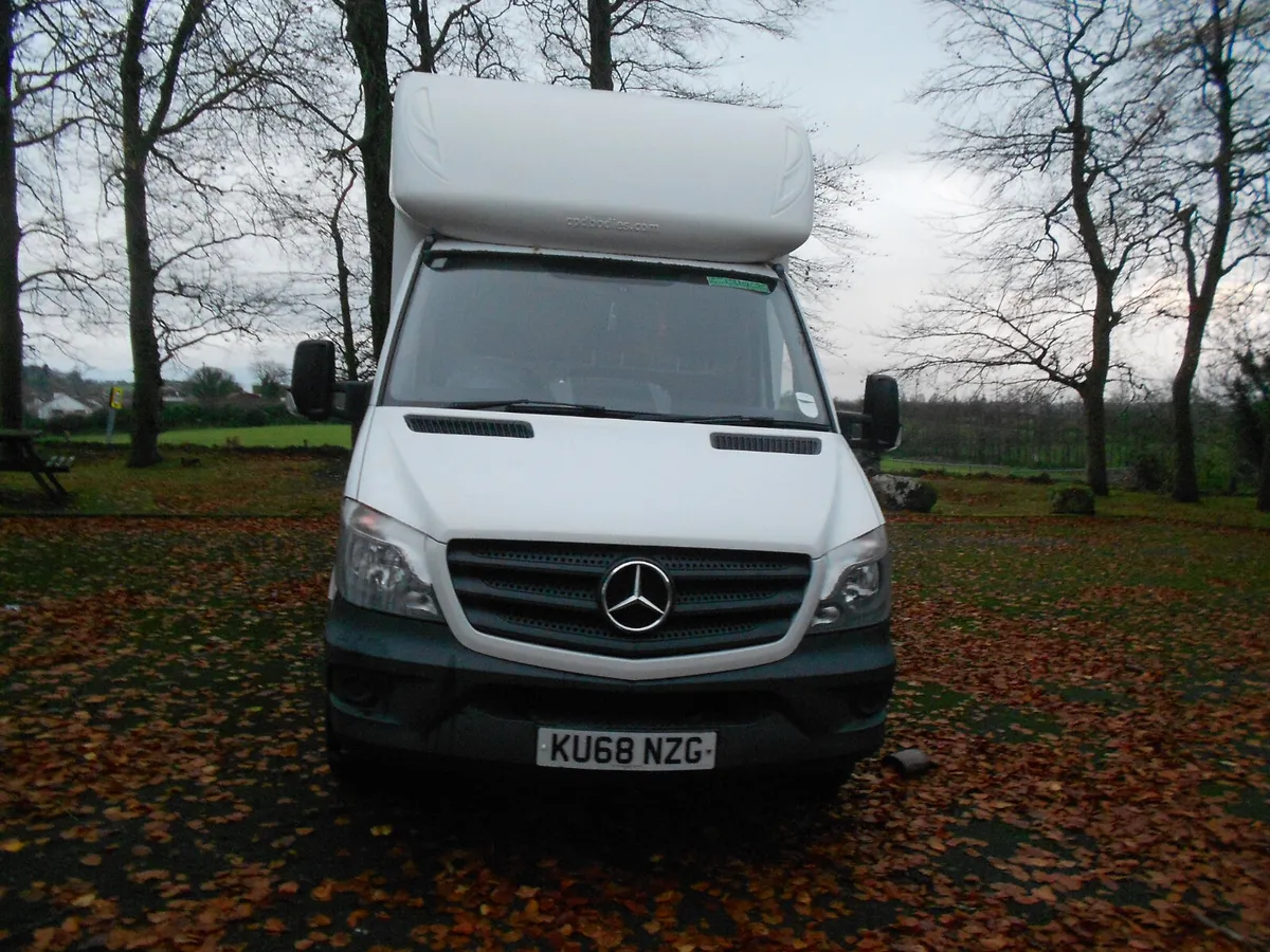 Mercedes-Benz Sprinter 2018 - Image 2