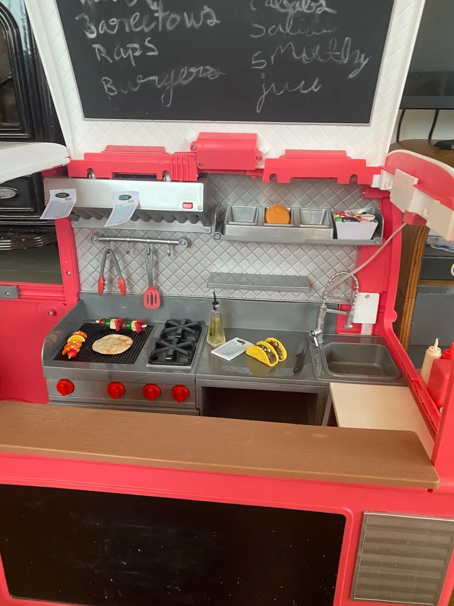 Our Generation Food Truck - Image 3