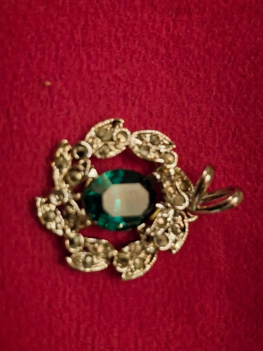 Emerald Green Stone with Marcasite/CZ Accent - Image 2