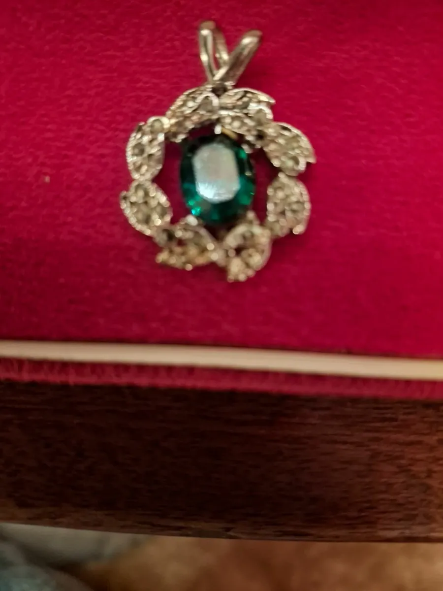 Emerald Green Stone with Marcasite/CZ Accent - Image 4