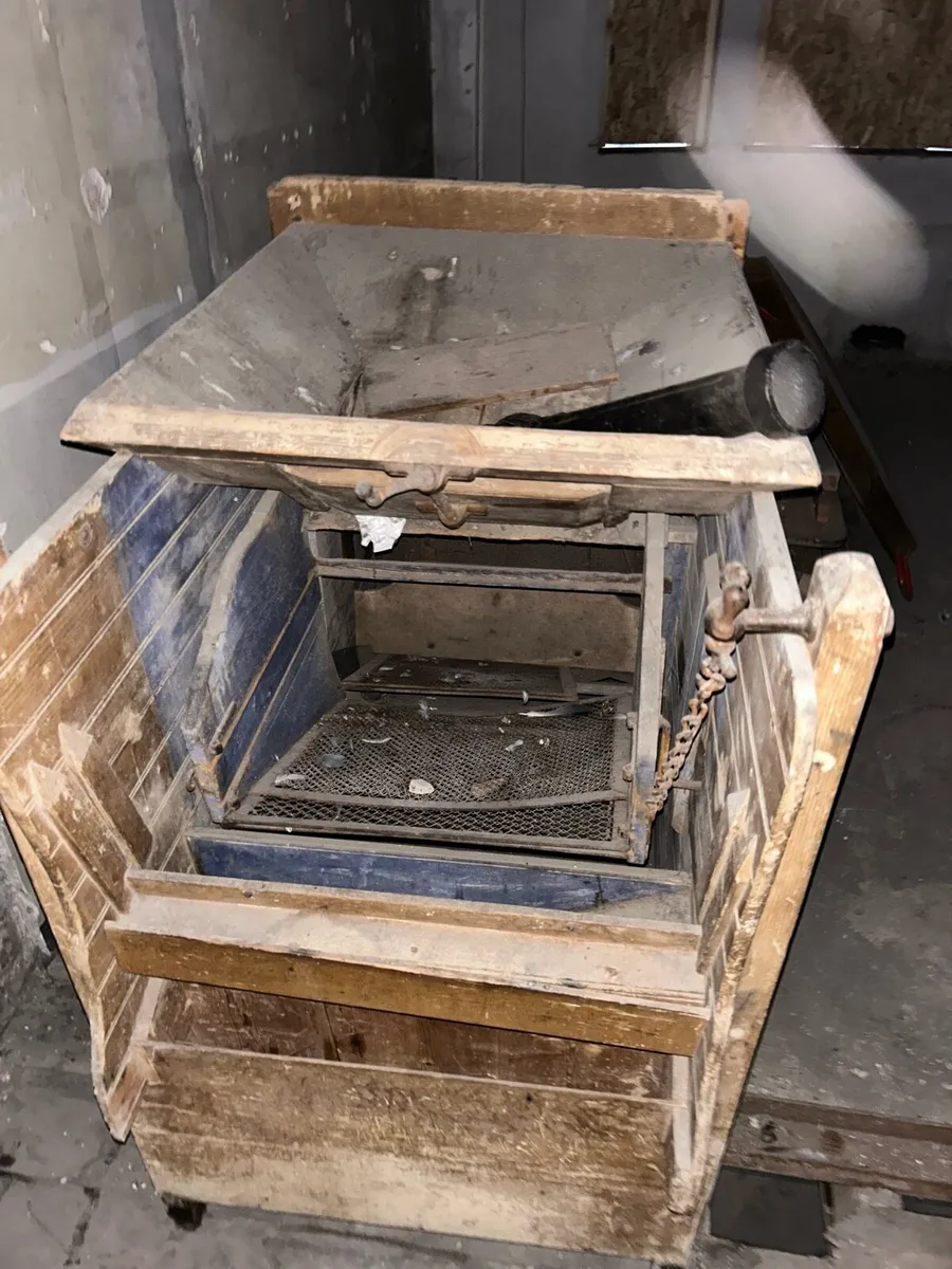 Vintage Winnowing Machine - Image 2