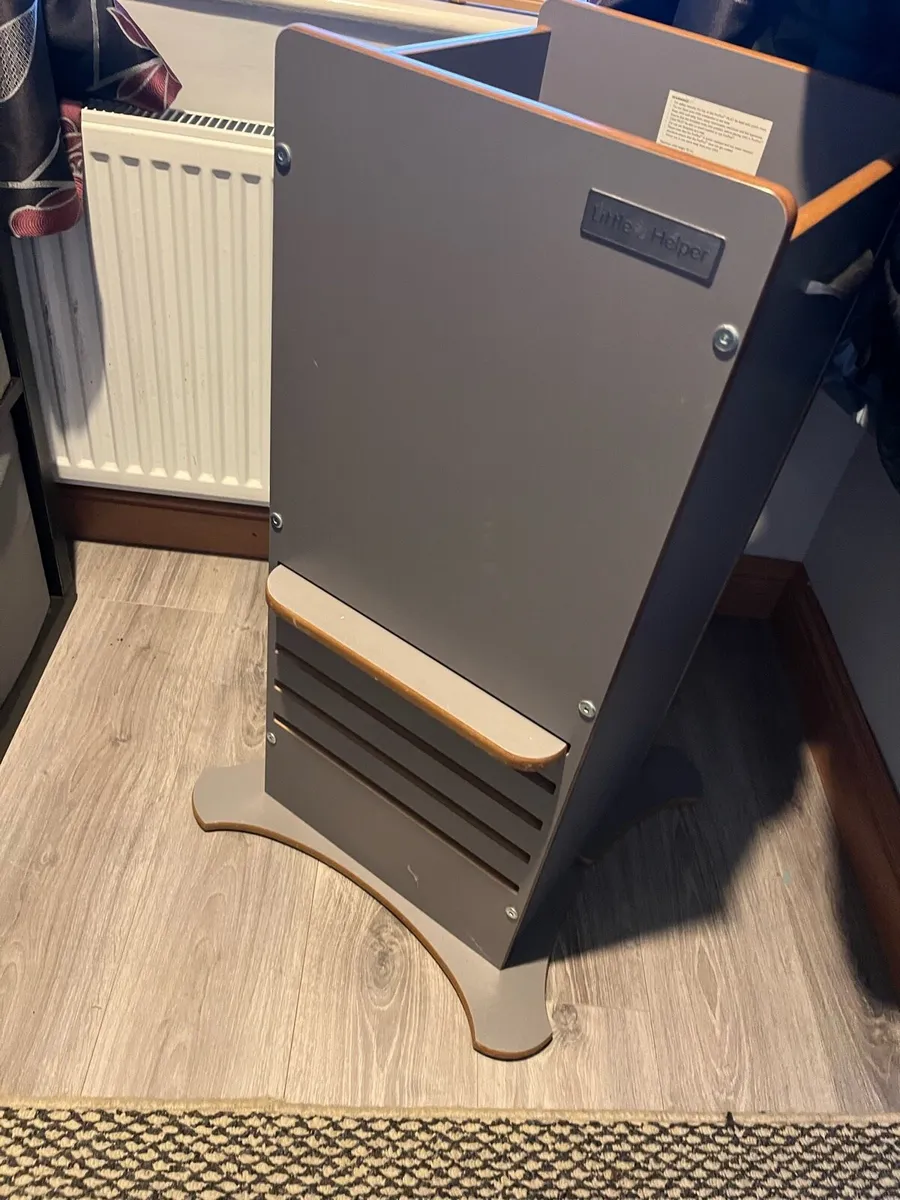 Little helper tower - Image 3