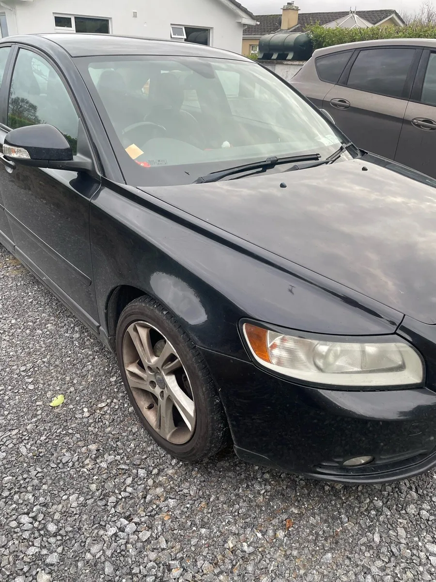 Volvo S40 (read add) - Image 2