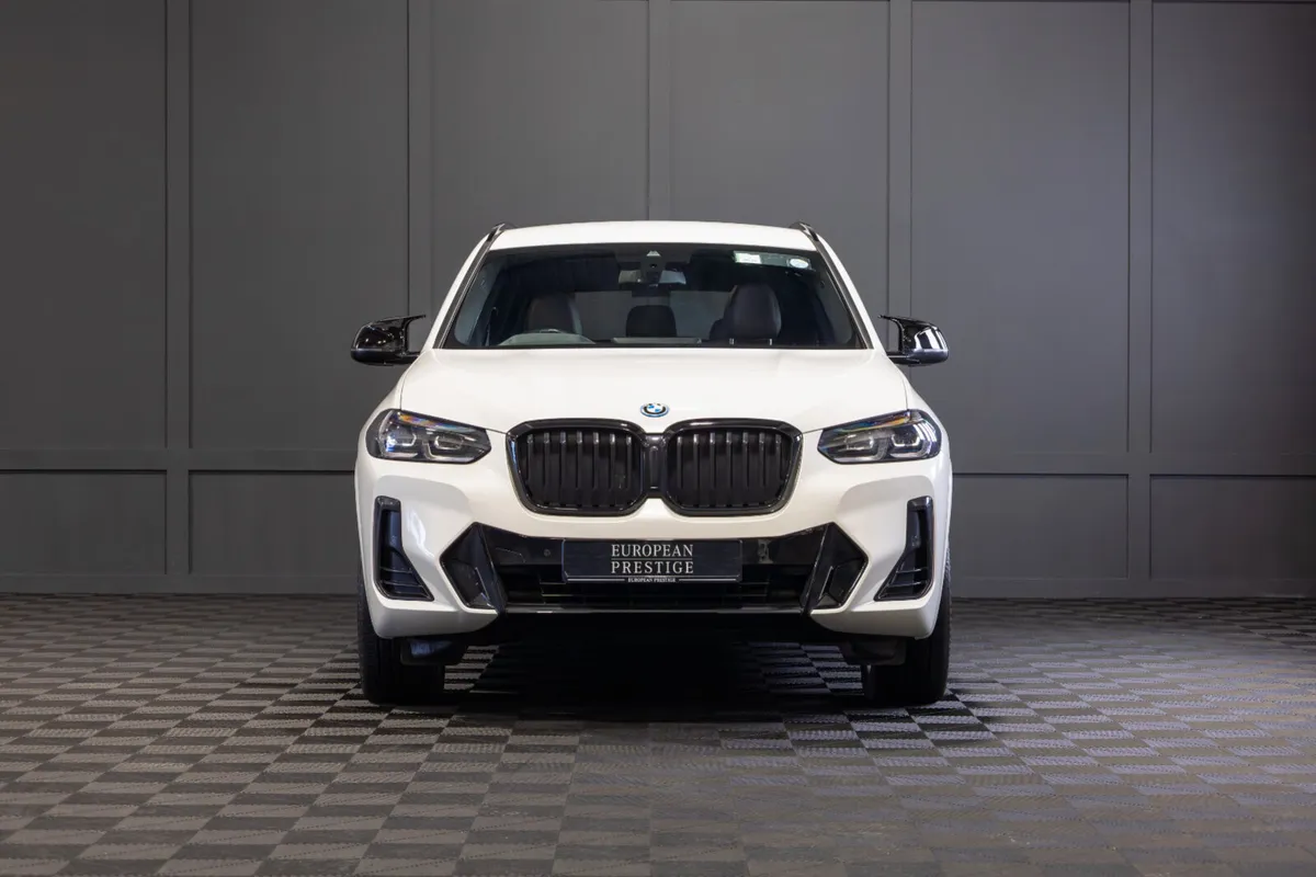 2023 BMW X3 X-Drive 30e M-Sport - Image 2