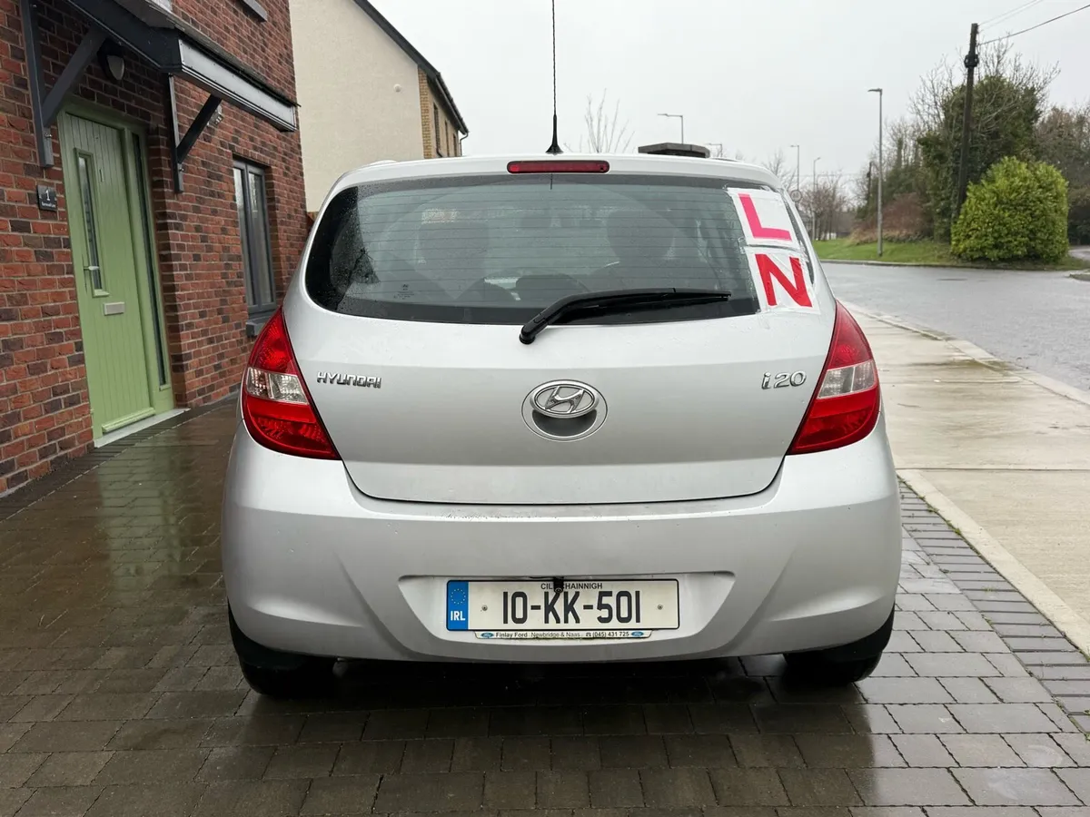Hyundai i20 - Image 4
