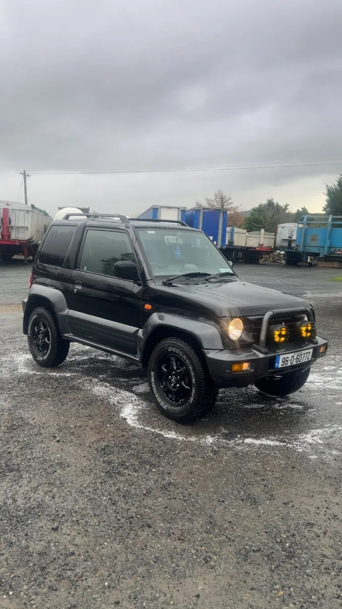 Mitsubishi Pajero Junior - Image 1