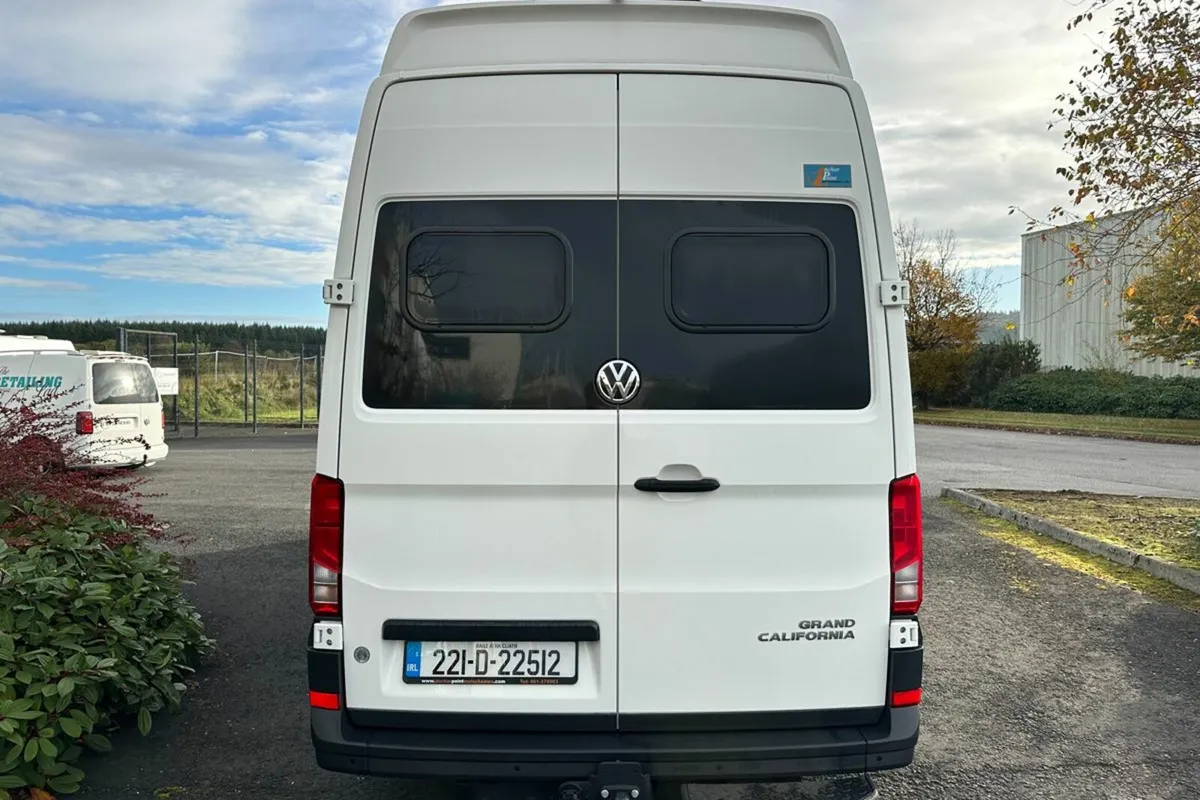VW Grand California 680 2022 Automatic - Image 3