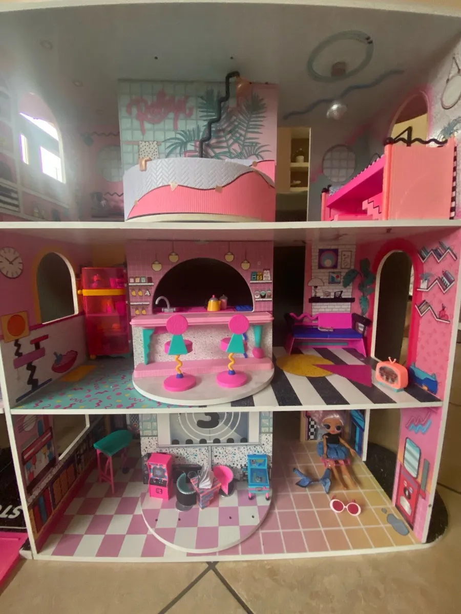 LOL DOLLHOUSE - Image 3