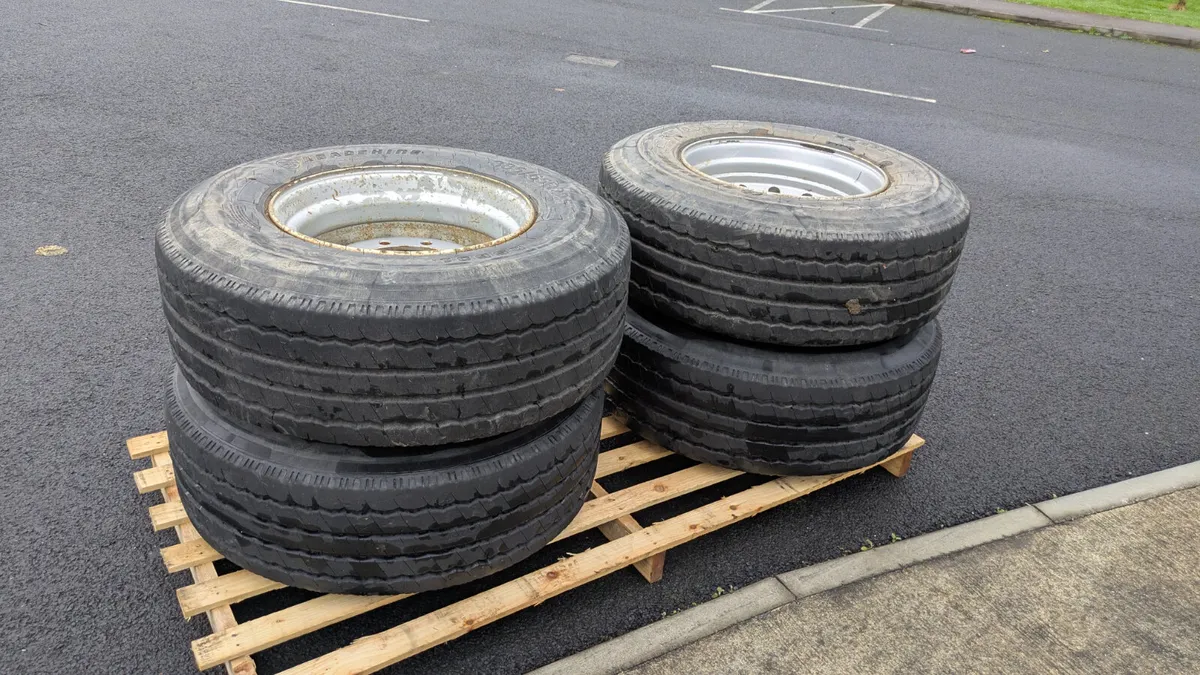 Dump trailer wheels & tyres 385/65-22.5 - Image 2