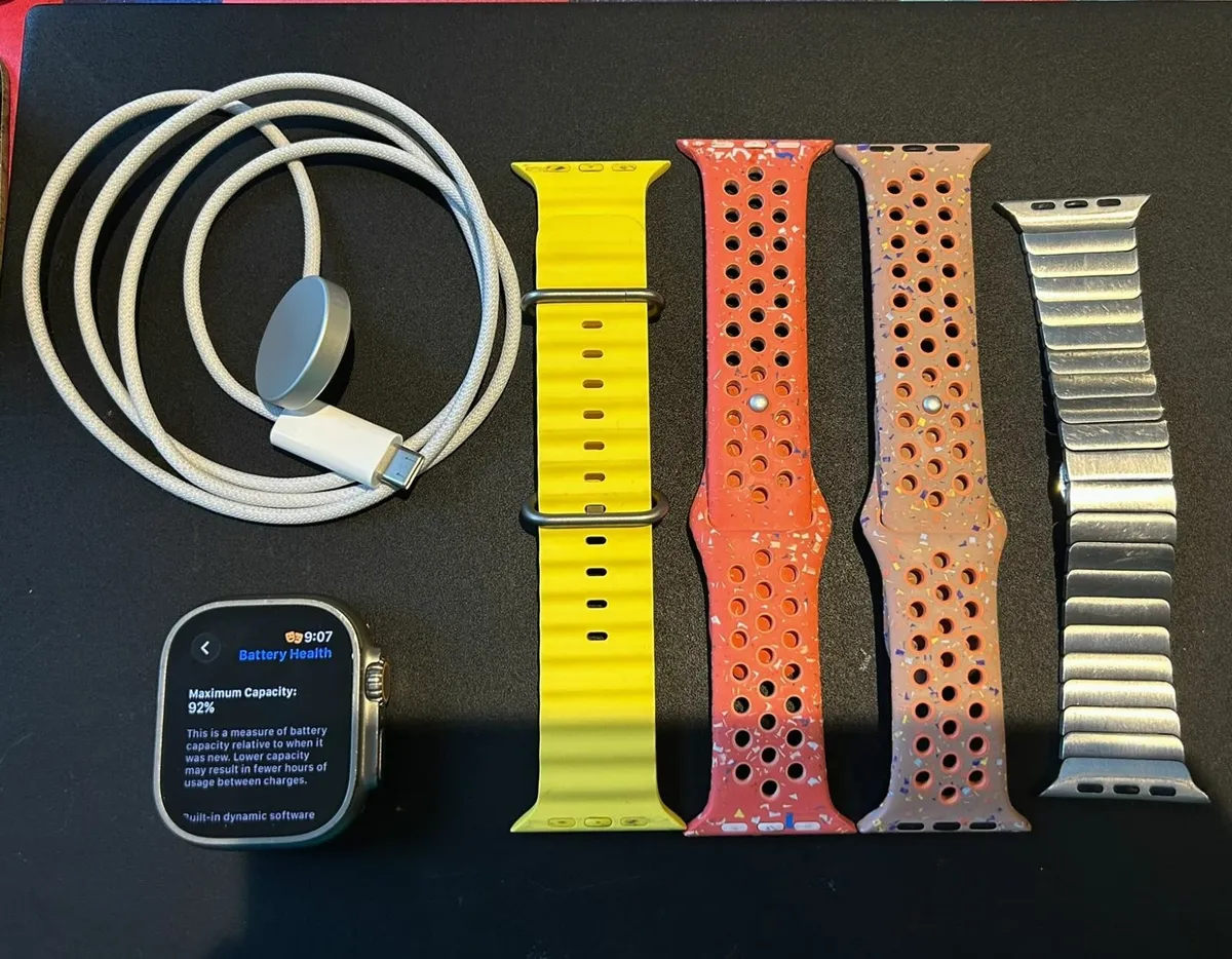 Apple Watch Ultra 1st Gen GPS + Cellular 49mm - Image 1
