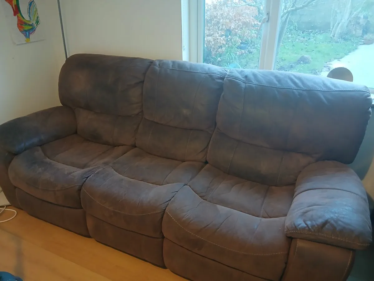 Couch - Image 1