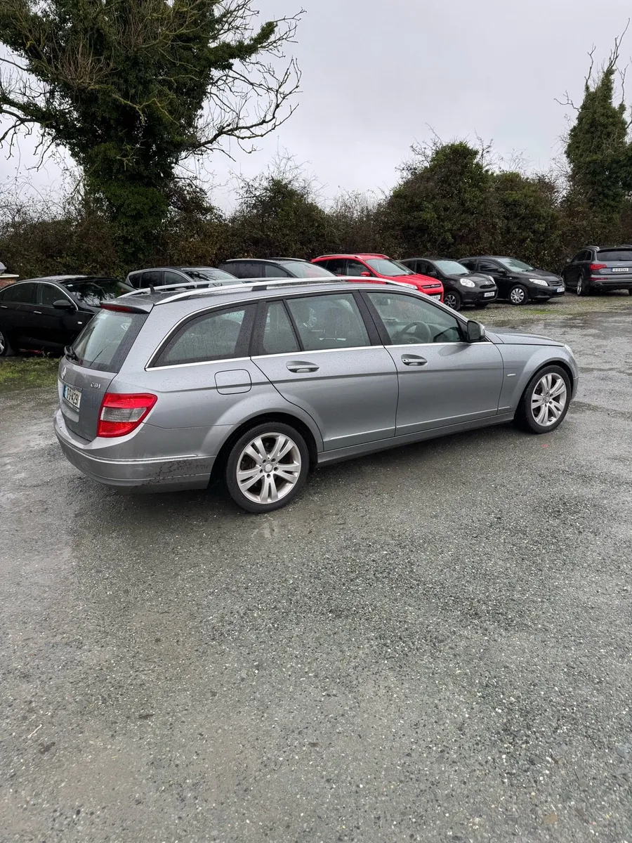 Mercedes C220cdi Avantgarde Estate ..Auto - Image 3