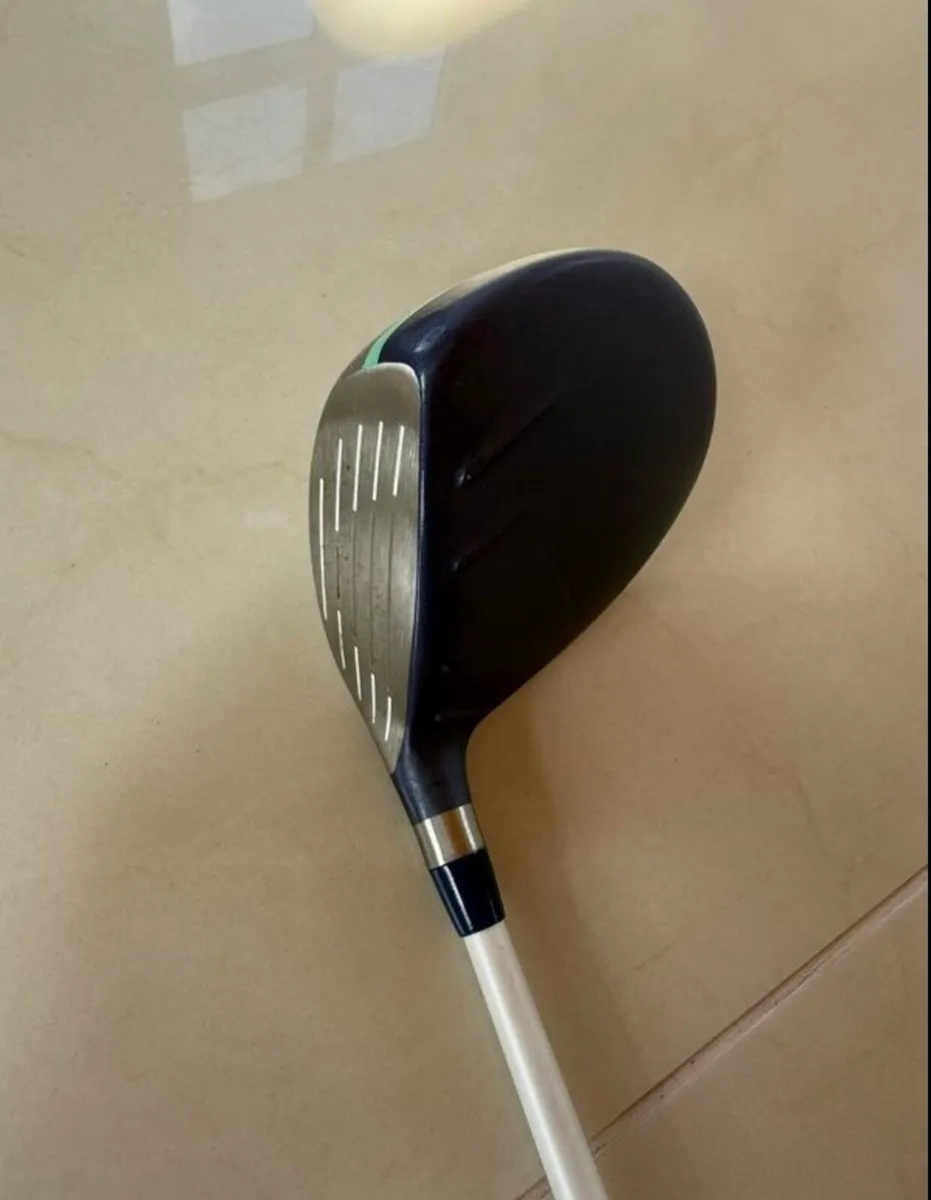 Ladies Ping GLE 3 Wood, new Umbrella, golf balls - Image 2