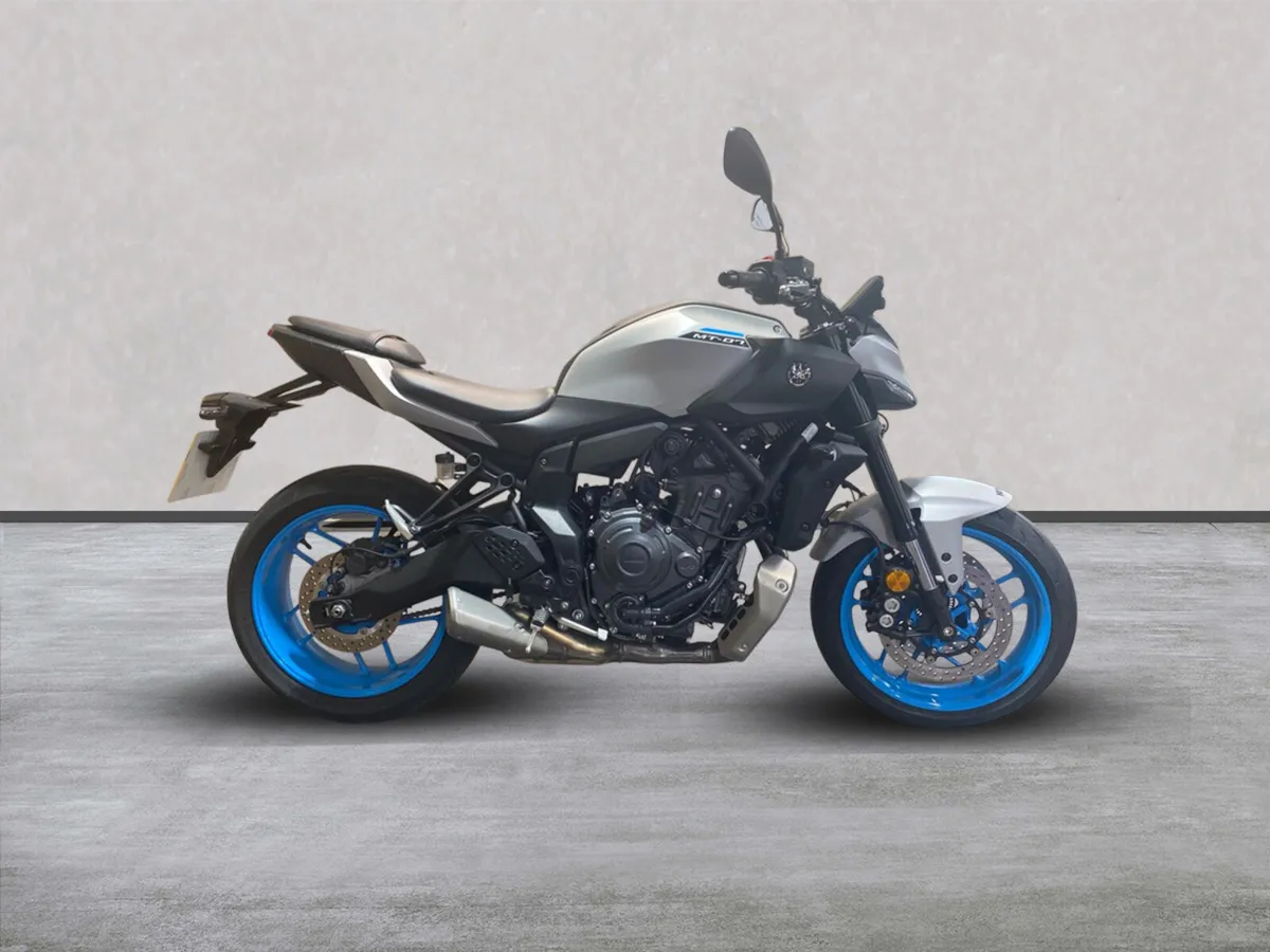 YAMAHA MT -07 ABS , (25MY) with low miles - Image 1