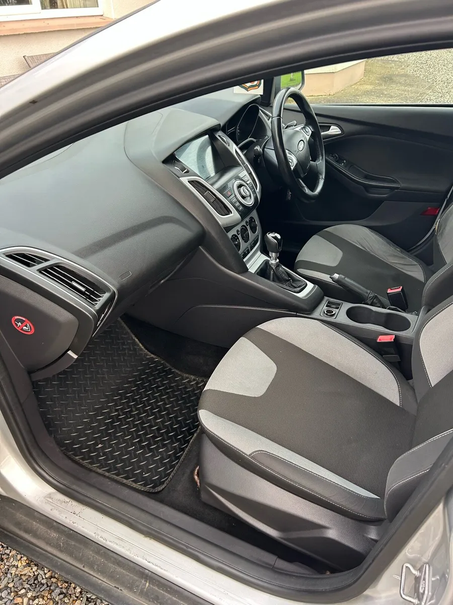 Ford focus 1.6l diesel fresh nct - Image 3