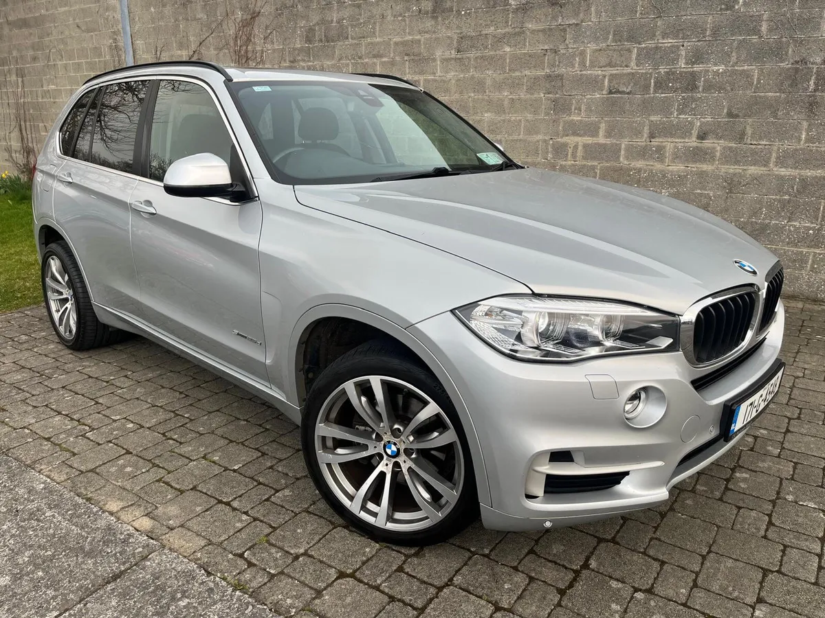 BMW X5 2017 2.0D AUTO PAN ROOF HIGH SPEC - Image 3