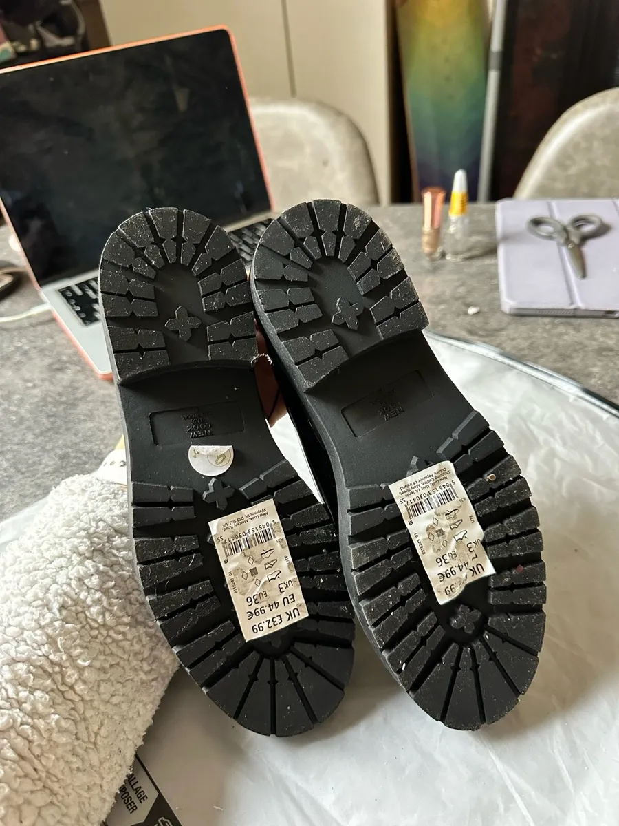 Black Patent Chunky Tassel Loafers - New - Image 2