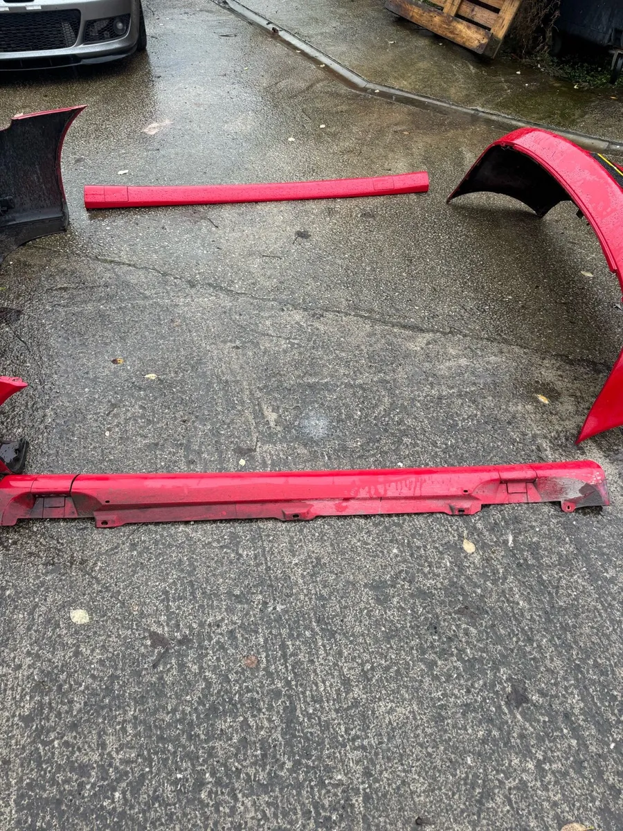 Mk1 seat Leon Cupra r bumpers skirts red kit - Image 2