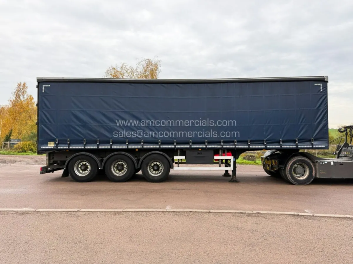 2019 TIGER PILLARLESS CURTAINSIDE TRAILER - Image 4