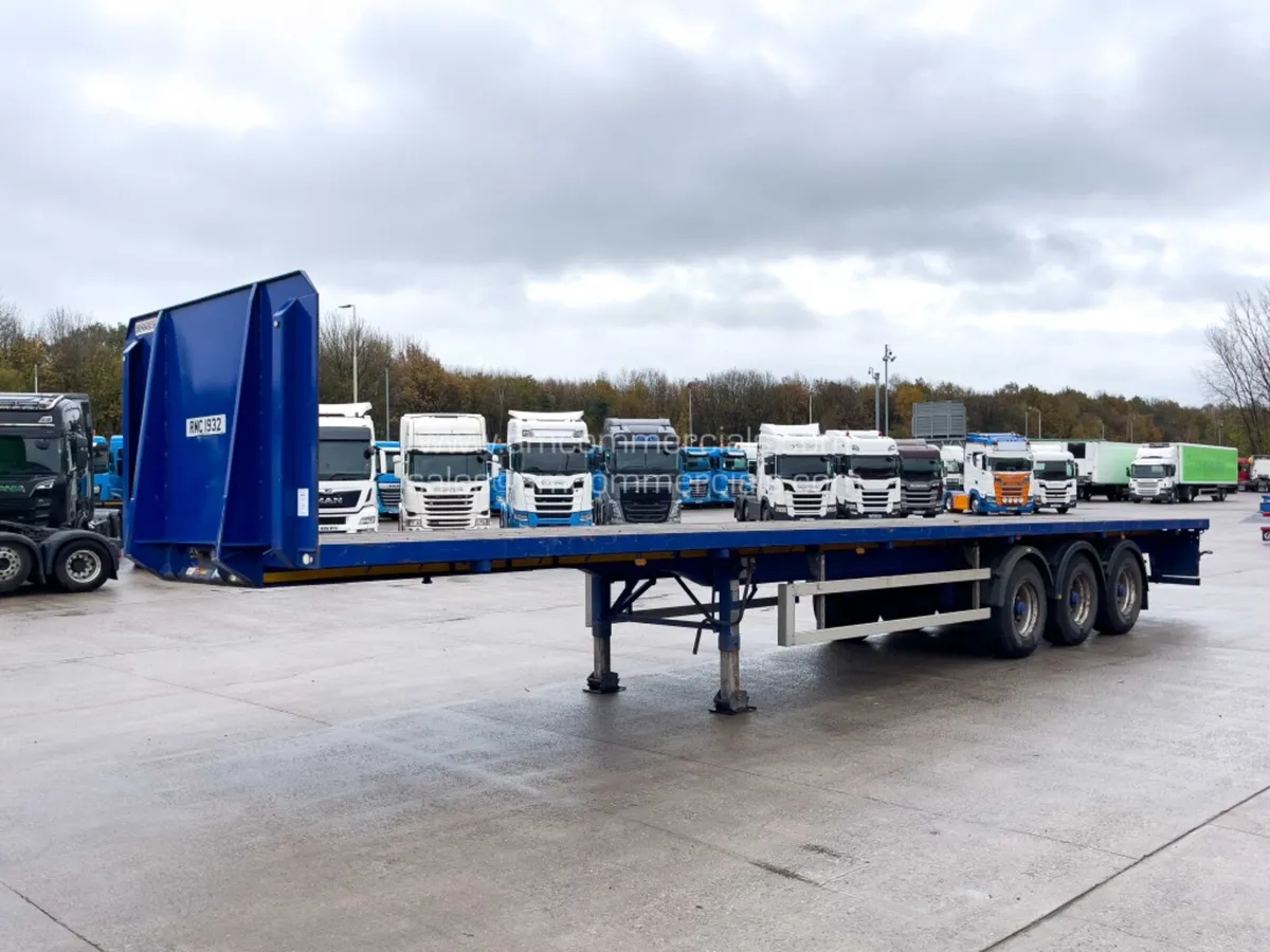 2022 DENNISON TRI-AXLE FLATBED TRAILER - Image 3