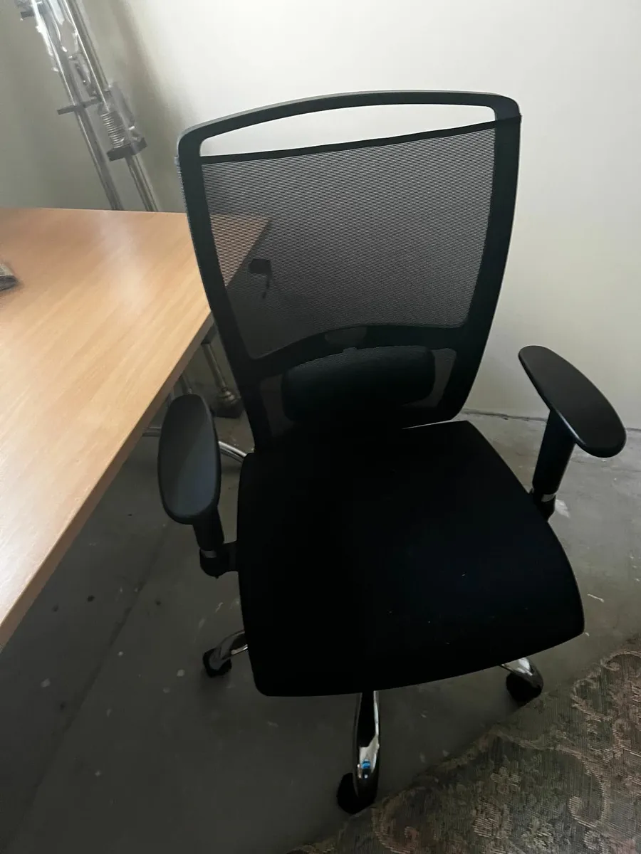 Office Desk and Chair - Image 2