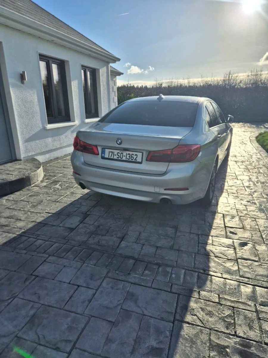Bmw 520 G30 2017 - Image 4