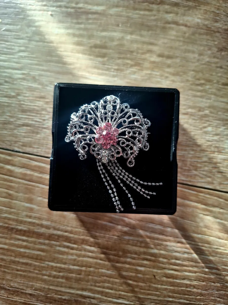 Brooches jewellery - Image 4
