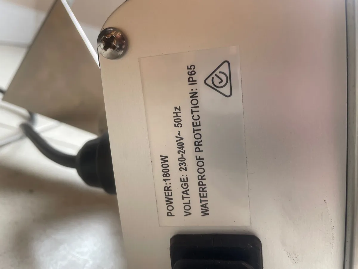 Wall mounted heater - Image 2