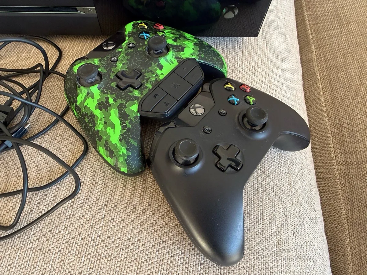 Xbox One 500GB with SCUF Controller and 3 games - Image 2