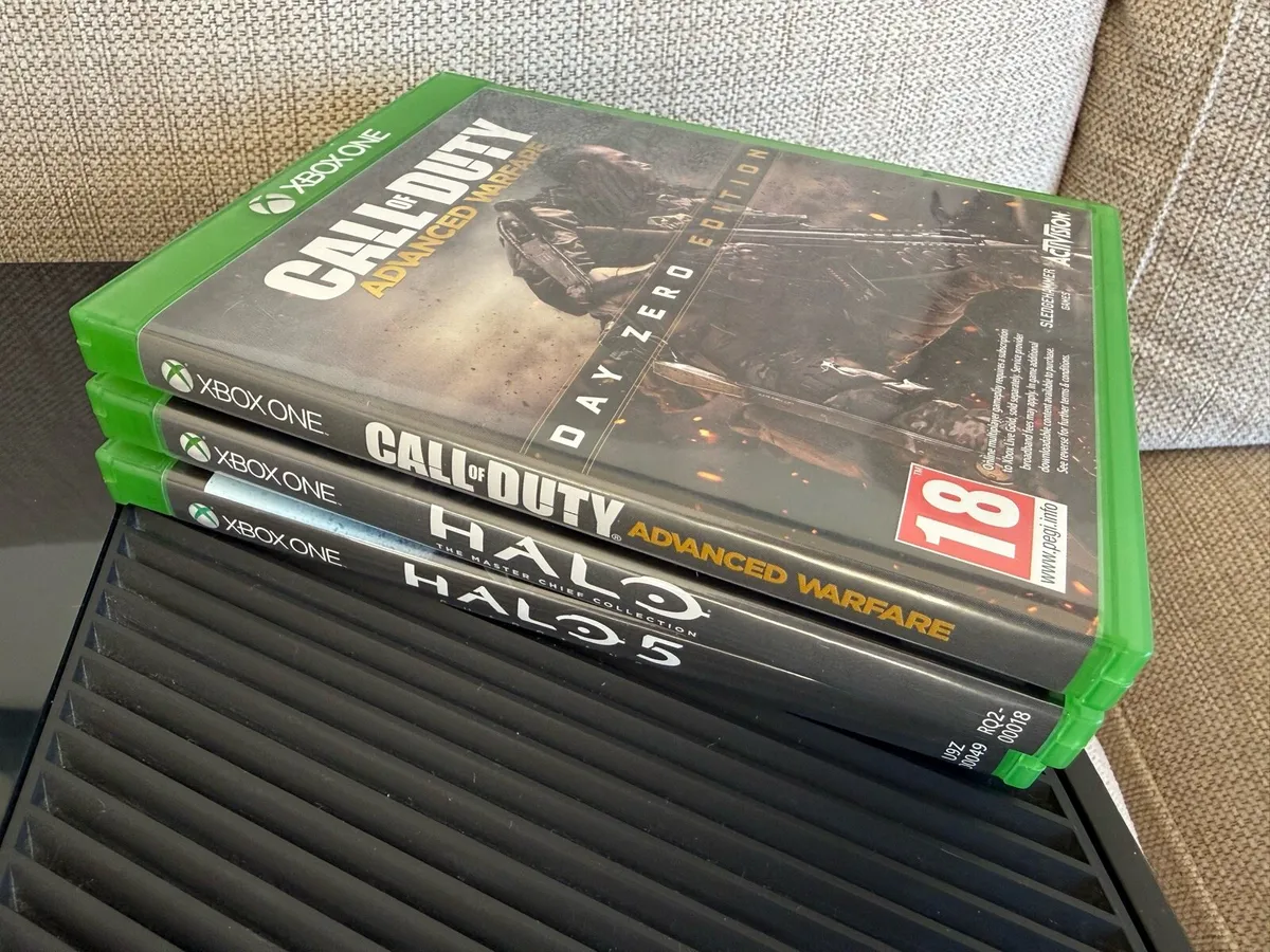 Xbox One 500GB with SCUF Controller and 3 games - Image 3