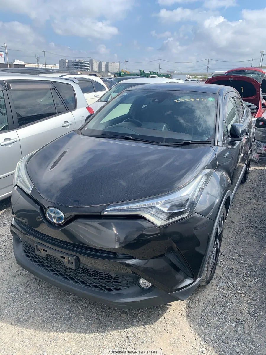 2017 Toyota CHR Immaculate condition low mileage - Image 1