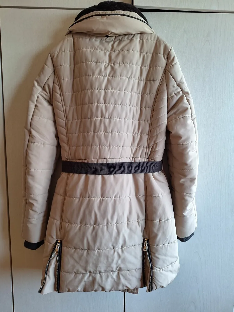 Cream coat size 10 - Image 2