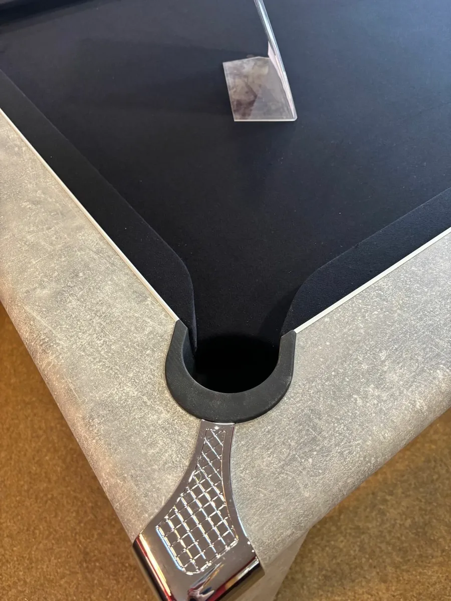 New Pool Diner - Image 2