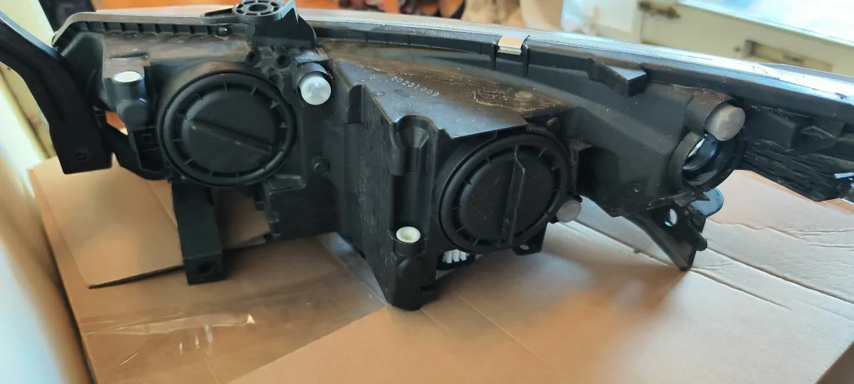 Headlight for Honda Civic IX (RHS) - Image 2