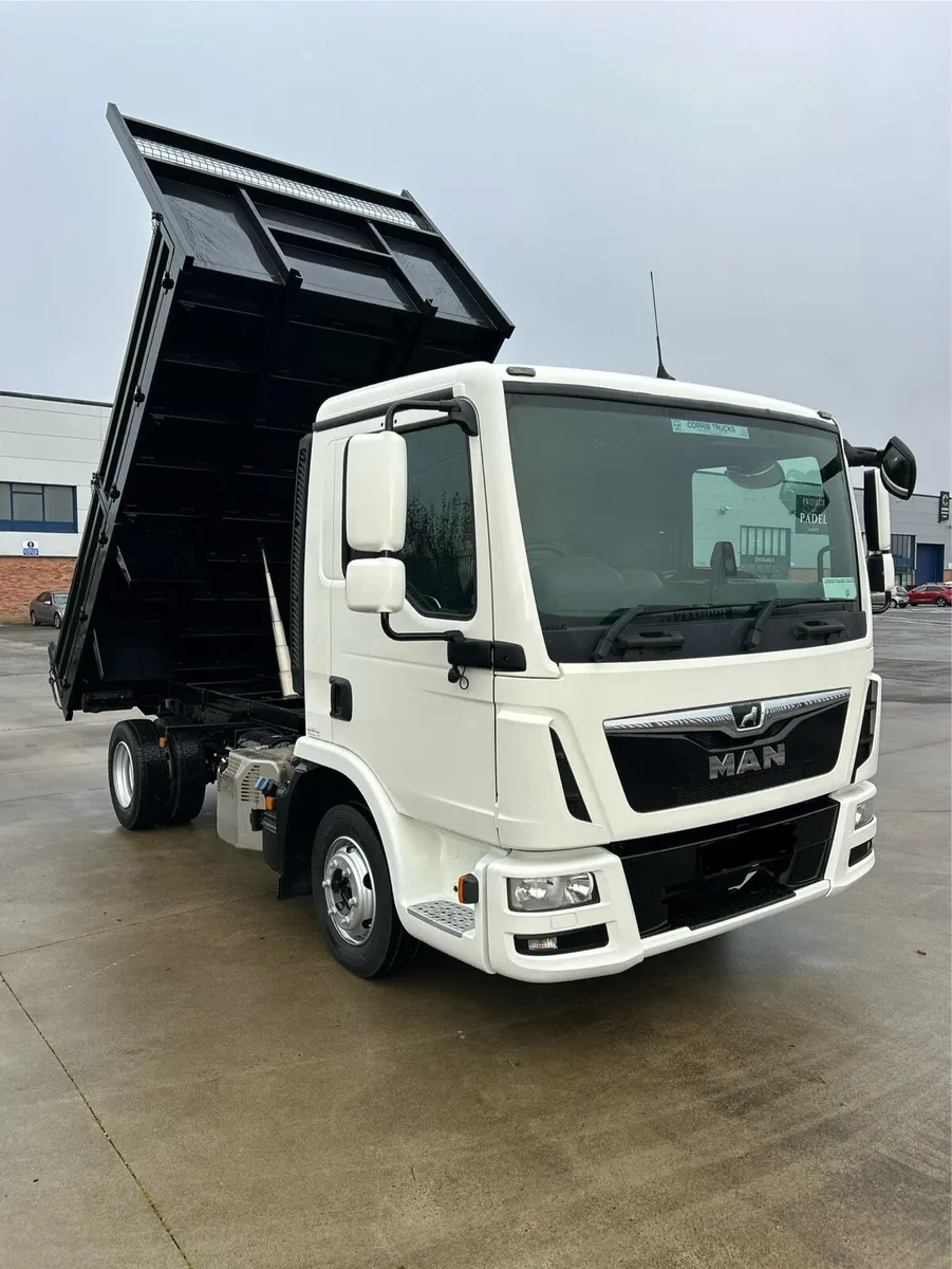 Man TGL tipper - Image 2