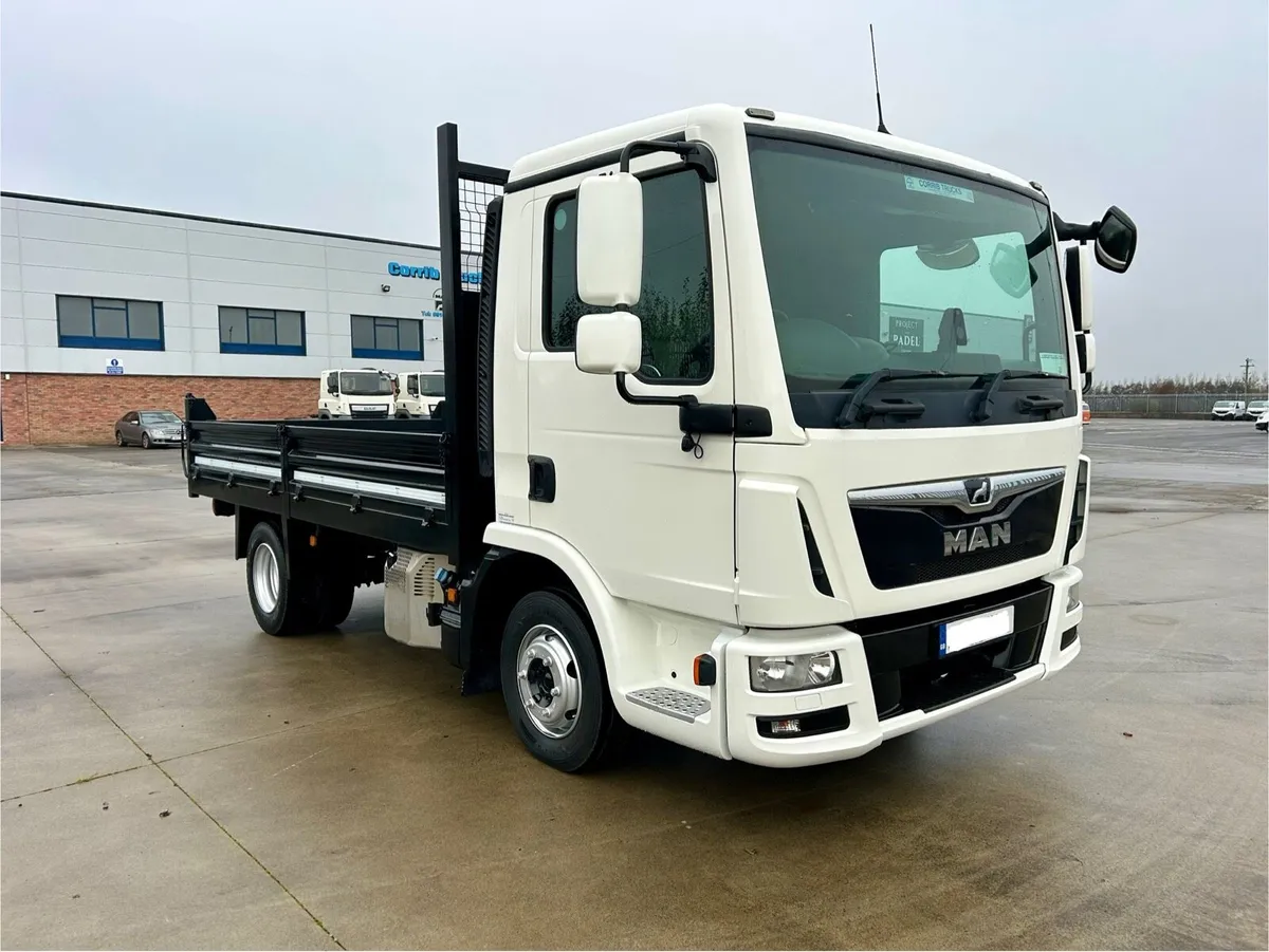 Man TGL tipper - Image 1