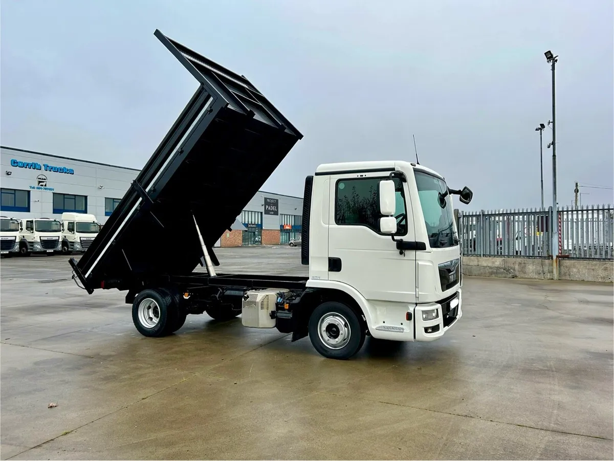 Man TGL tipper - Image 4