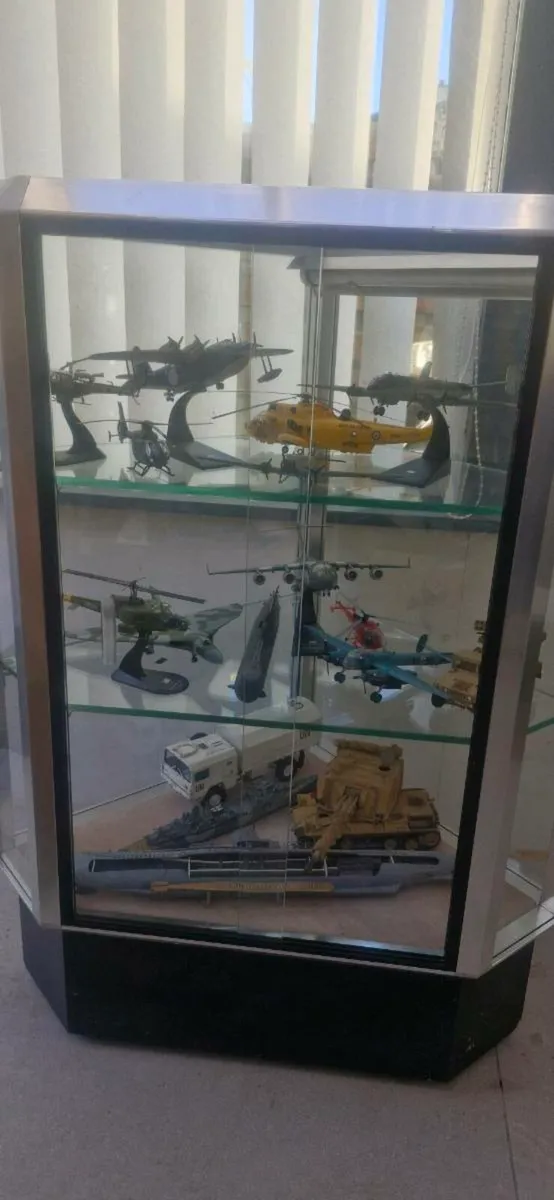 Scale models - Image 1