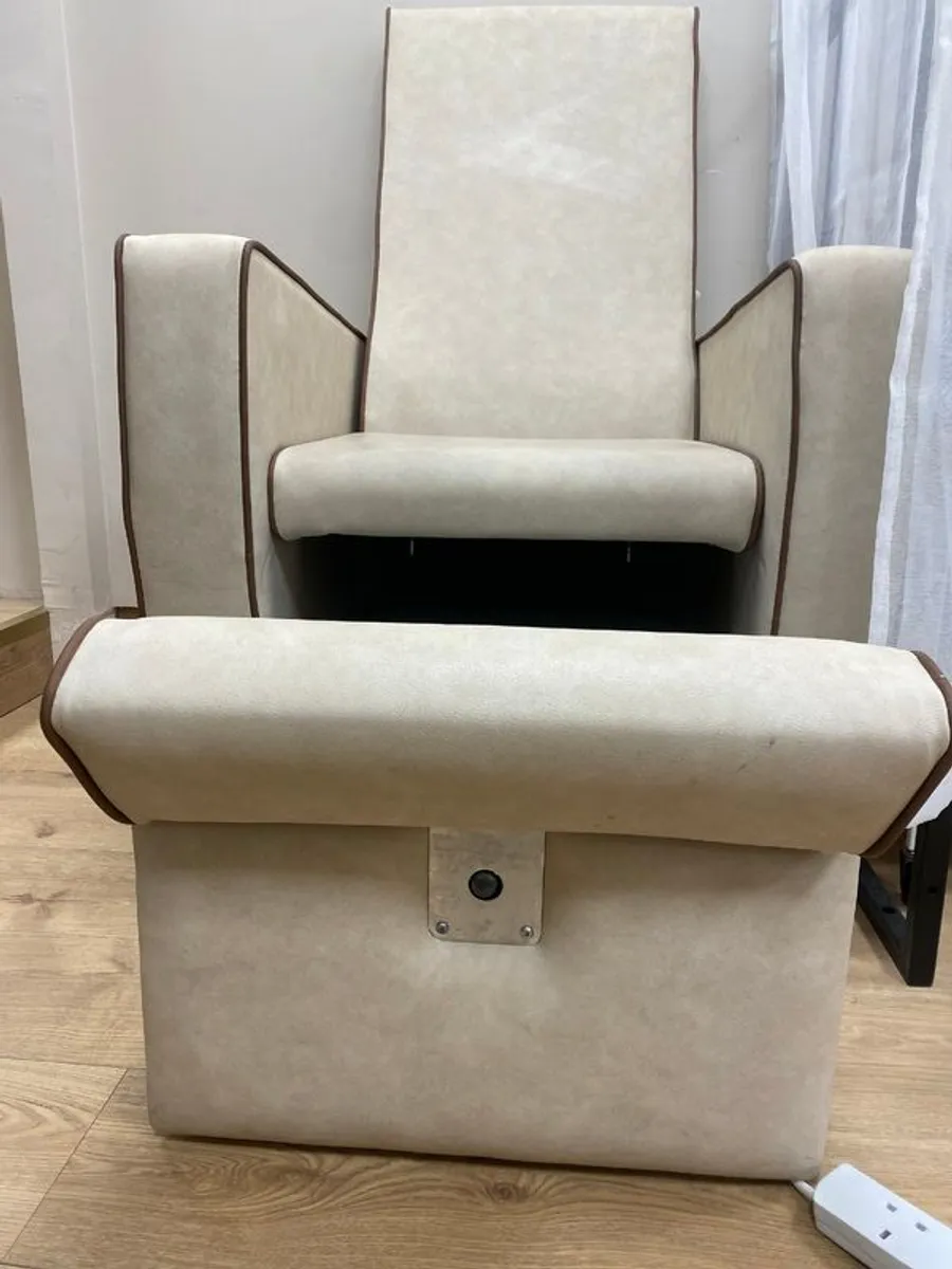 Pedicure Chair - Image 3