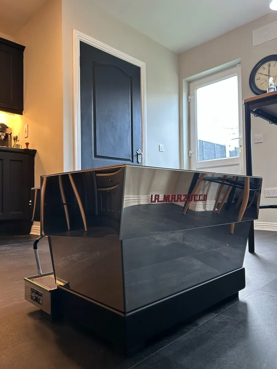 LA MARZOCCO + FULL CAFE INVENTORY - Image 1