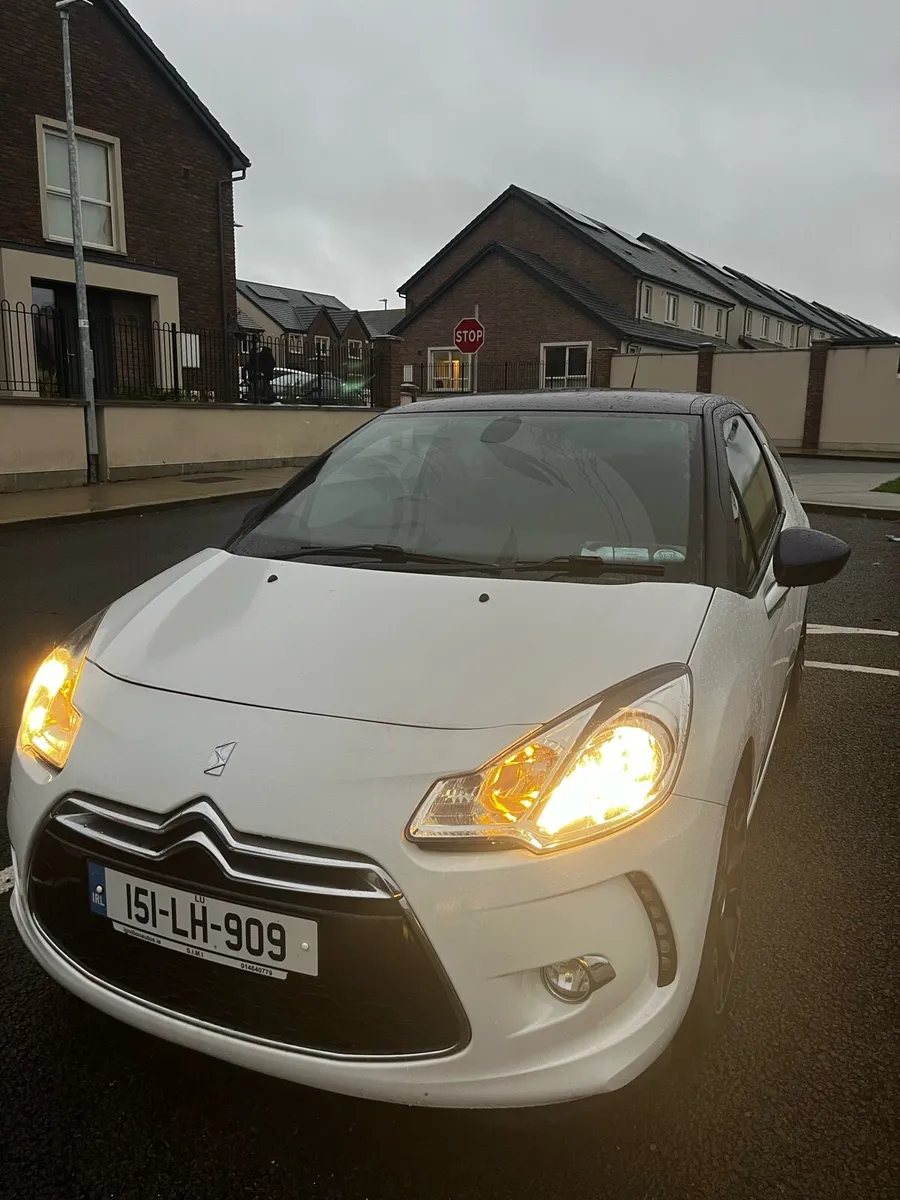 2015 Citroën DS3 - Image 1