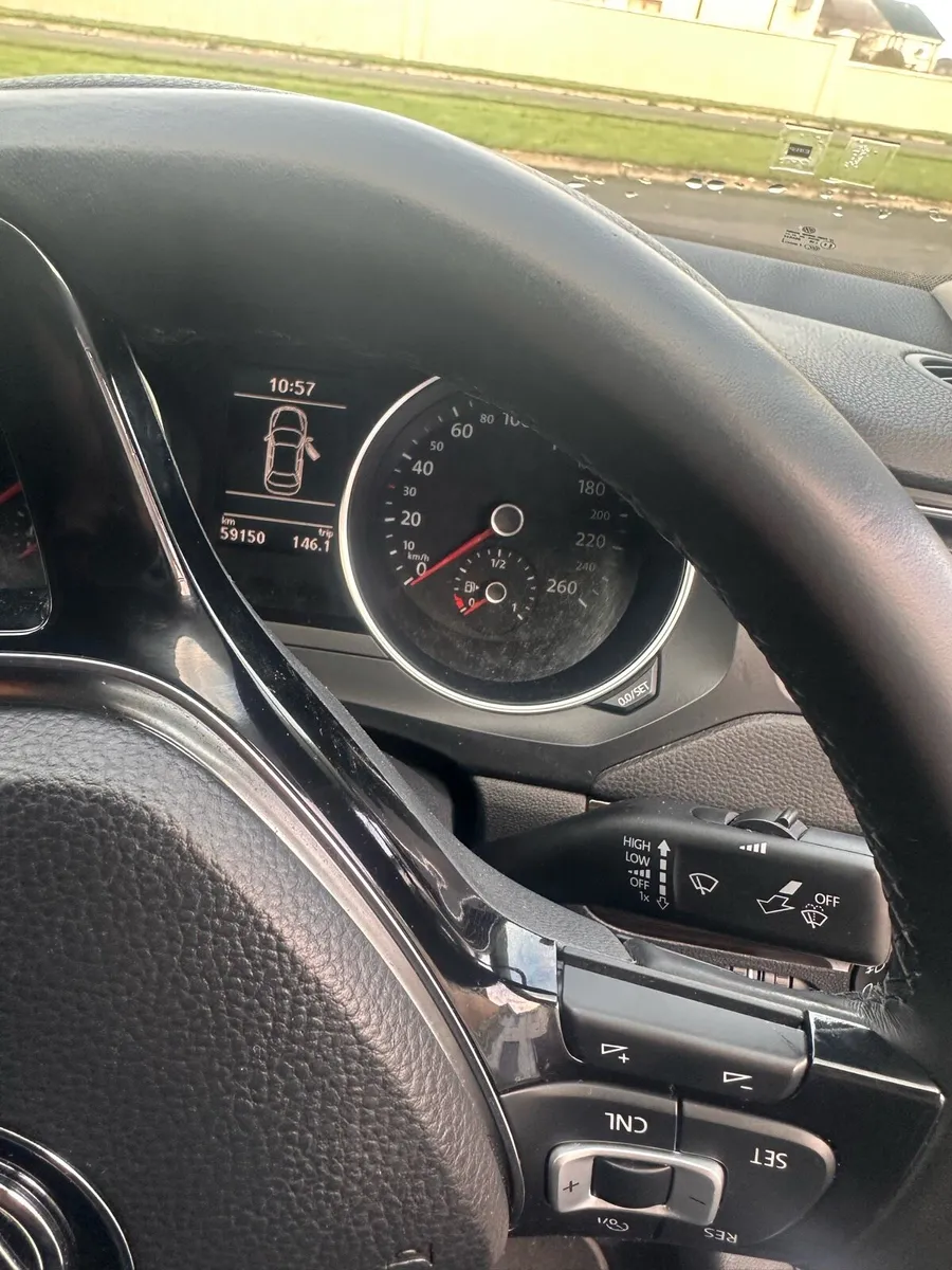 Volskwagen Jetta automatic - Image 1