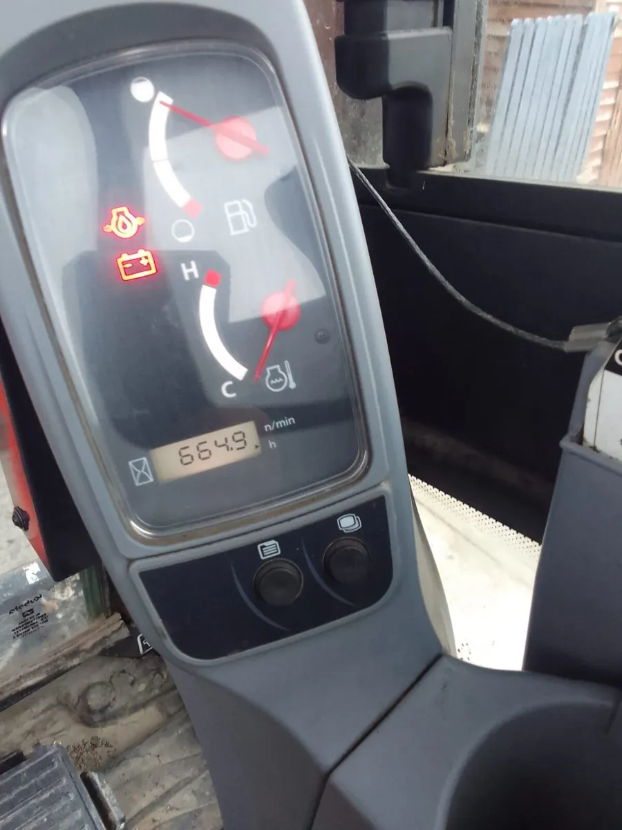 kubota 1.6tonne - Image 4